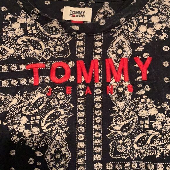 Tommy Hilfiger Jeans Blue White Red Crop Top Tee Medium - Picture 4 of 5